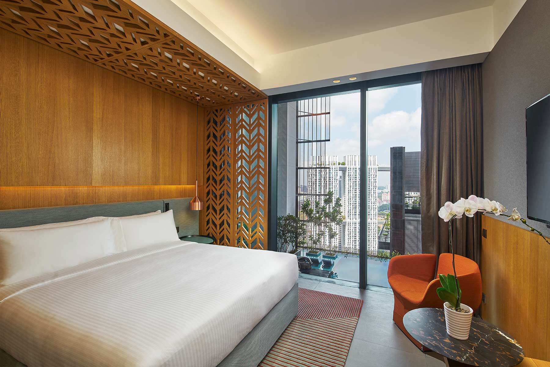 Oasia Hotel Downtown Singapore - Club room, king bed, city? view